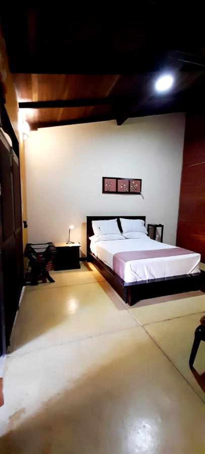 Hotel Amazon Bed And Breakfast Leticia Buitenkant foto