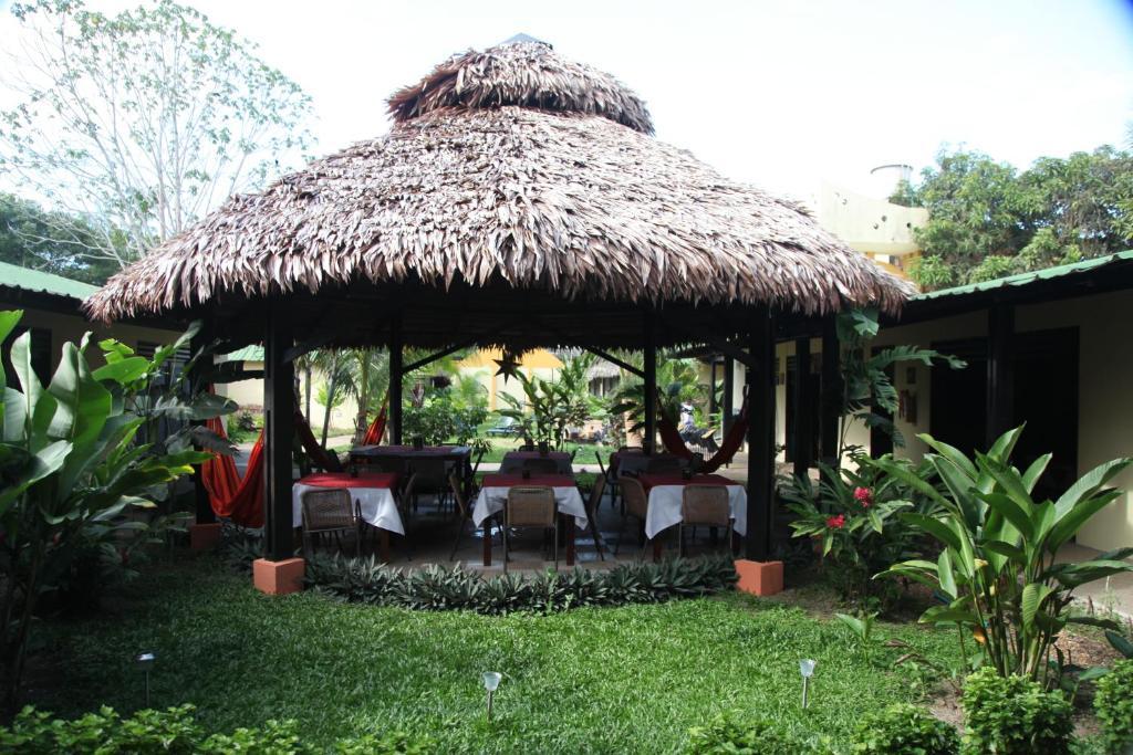 Hotel Amazon Bed And Breakfast Leticia Buitenkant foto