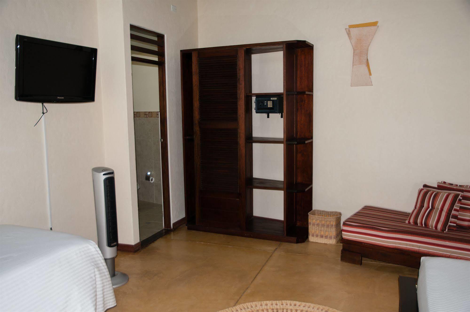 Hotel Amazon Bed And Breakfast Leticia Buitenkant foto