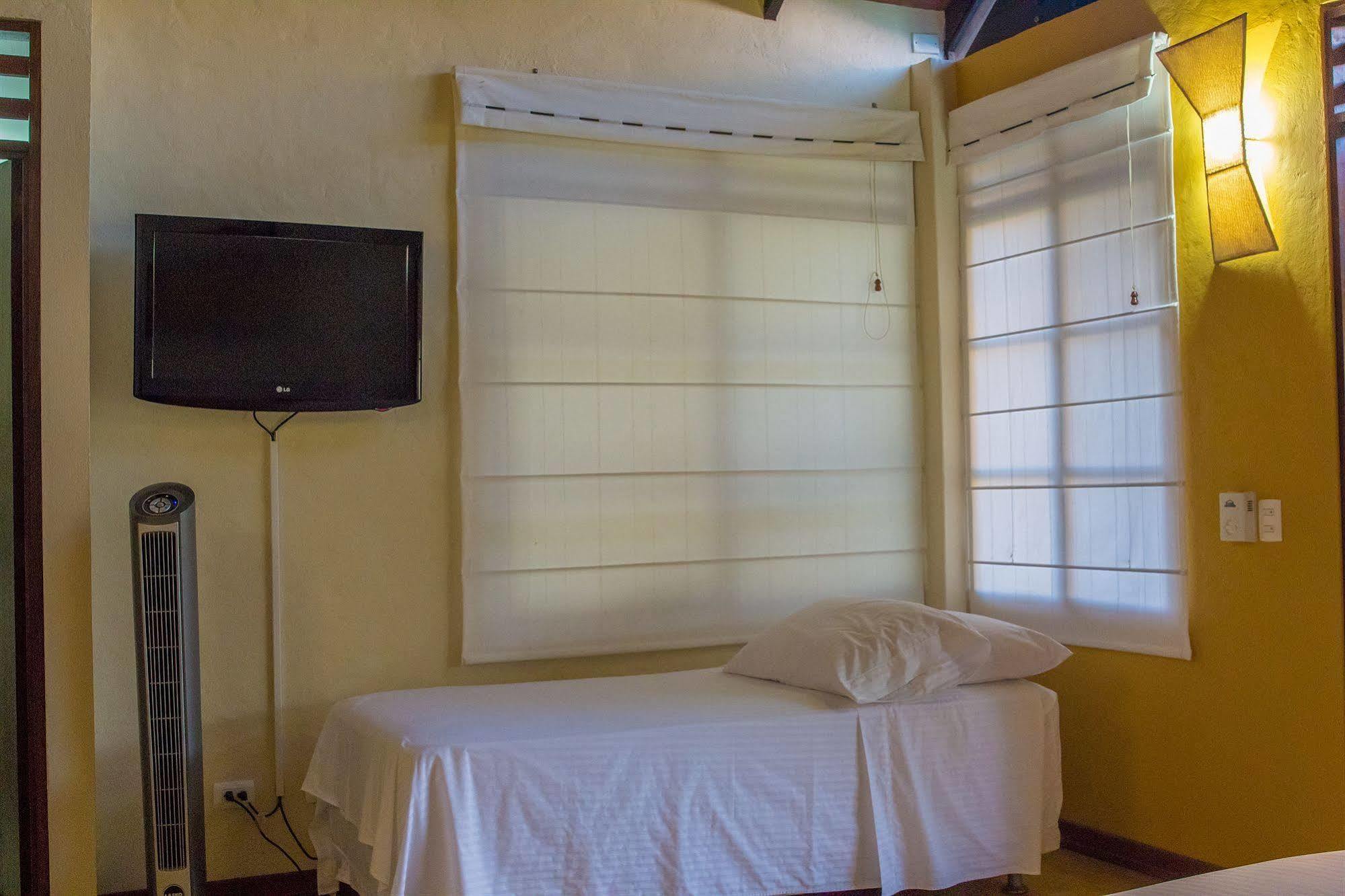 Hotel Amazon Bed And Breakfast Leticia Buitenkant foto